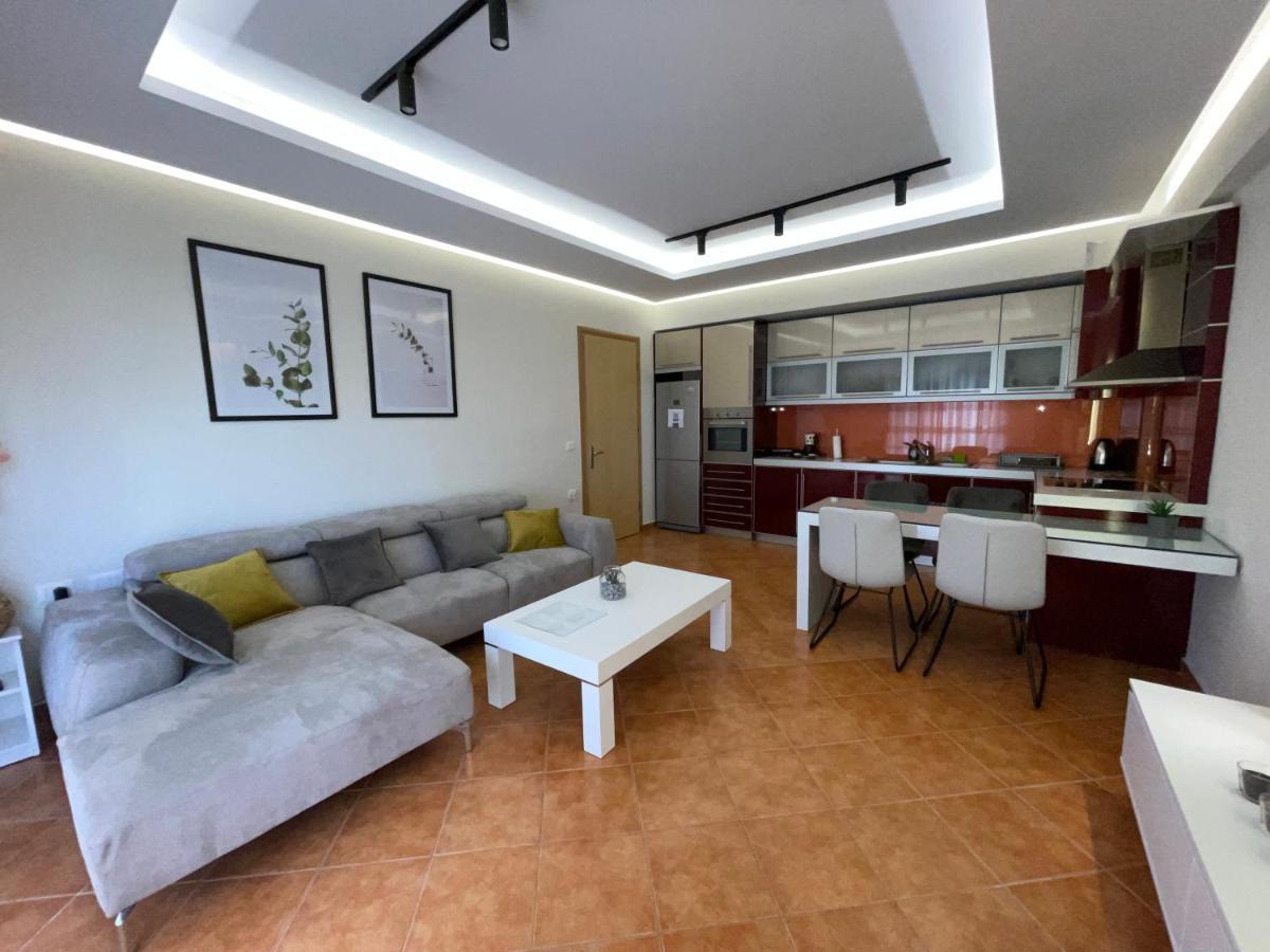 Saranda Central Apartment Dış mekan fotoğraf
