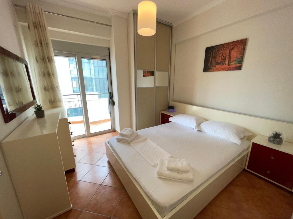 Saranda Central Apartment Dış mekan fotoğraf